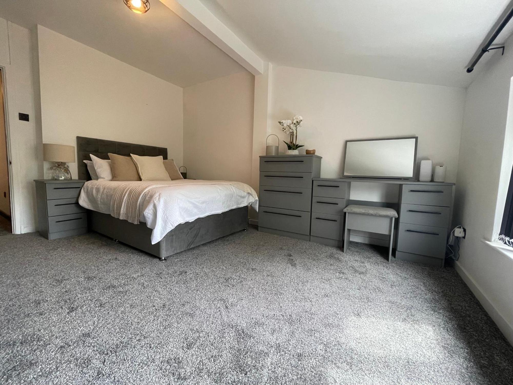 Slick Space For A Holiday home Standish